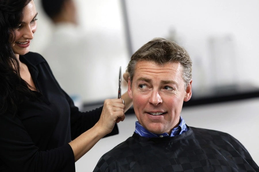 Benefits Of Professional Hair Highlights In Barber Shops in West Palm Beach, FL Benefits Of Professional Hair Highlights In Barber Shops in West Palm Beach, FL